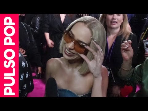 BAD GYAL habla de su canción con KAROL G desde la alfombra de PREMIO LO NUESTRO 2023