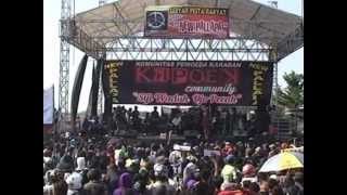 Download lagu gelang alit new palapa karaban pati 2012 mp3