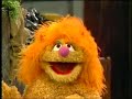 Classic Sesame Street Ruby Monster Thinks Oscar Doesn T Have A Nose Season 21