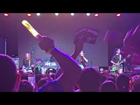251112 QWER (최애의 아이들) Make Our Highlight | Encore | ROCKNATION | Houston