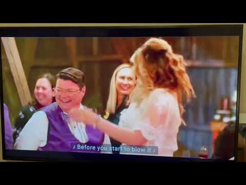 Bridget Everett (Sam Miller) sings Gloria (Fred and Susan’s wedding) on Somebody Somewhere S2 E7