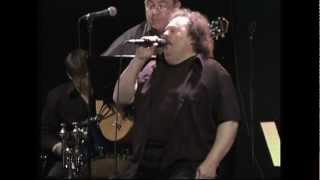 Mon disque d'été chanté par André Gueguen dans un hommage à Claude Nougaro.wmv