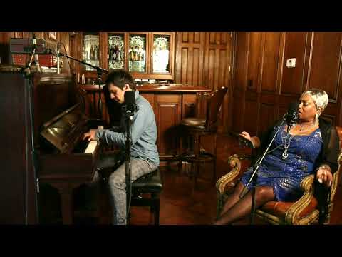 Playing Tainted Love, Bioshock Infinite Style with Miche Braden