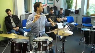 Clinics and workshops for drumset