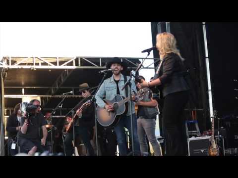 download lagu mp3 mp4 Centerfield Music Festival, download lagu Centerfield Music Festival gratis, unduh video klip Centerfield Music Festival