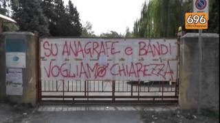 senza-casa-incontro-ai-servizi-sociali