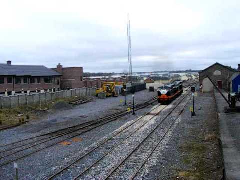 B141 & B142 shunting at Longford.