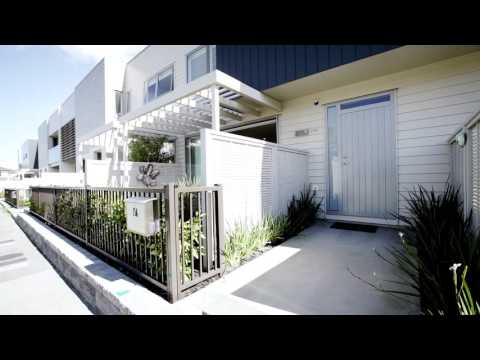 15A Fynes Avenue, Stonefields - John Q