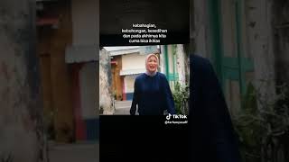 Download lagu air mata di ujung sajadah mp3 Download lagu air mata di ujung sajadah mp3