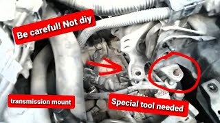 transmission mount removal mitsubishi galant  #mitsubishi #motormount #diy #notdiy