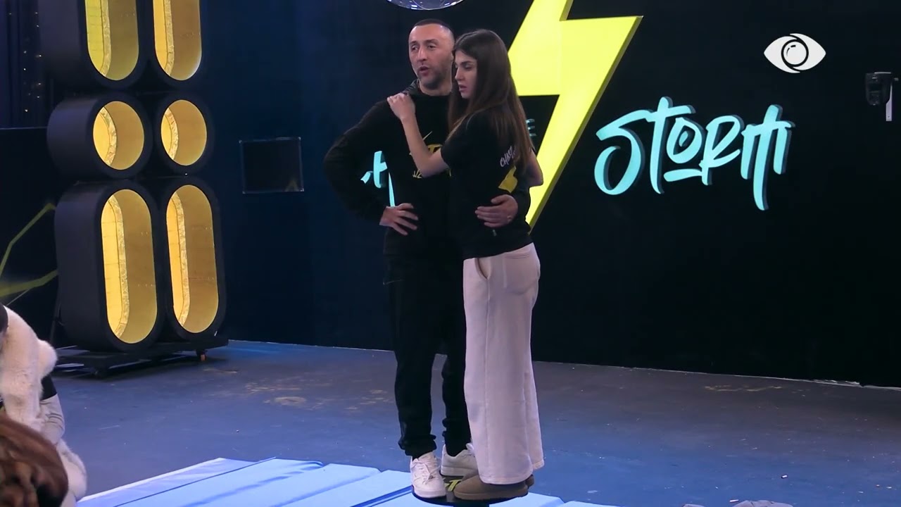 “Të ka ngel skeleti…”/ Gjesti ngacmon Loredanën, banorja: Juve jeni nivel Super Saiyan