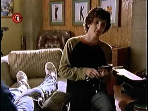 Malcolm el de enmedio - Hall se fractura el pie, necesita 6 unidades de.. Aagarrenlo!!