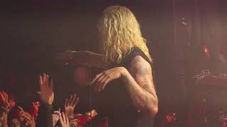 Underoath - Writing on the Walls live at Emo Nite