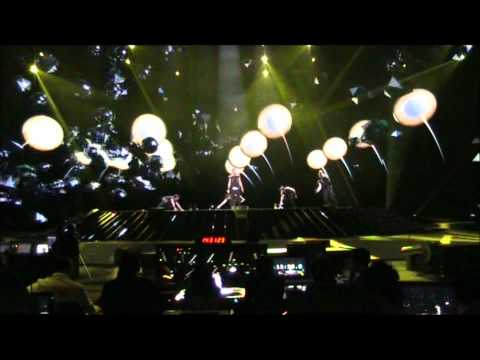 Cyprus: 1st rehearsal Eurovision 2011 / Christos Mylordou - San Aggelos s'agapisas