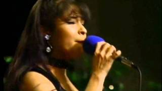 Selena - &quot;Que Creias&quot; Live