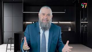 הרב אבנר קוואס - הבעל צריך להוביל את הבית!! (הרב אבנר קוואס) - התמונה מוצגת ישירות מתוך אתר האינטרנט יוטיוב. זכויות היוצרים בתמונה שייכות ליוצרה. קישור קרדיט למקור התוכן נמצא בתוך דף הסרטון