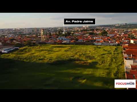 Casa com Três Dormitórios