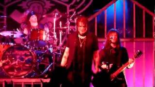 Hinder- Waking Up The Devil