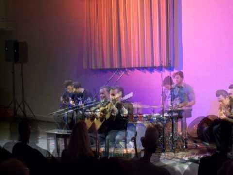 David Rodriguez & The Rhythm Chiefs in de Kunstkerk dec 2012 Lucky Old Me