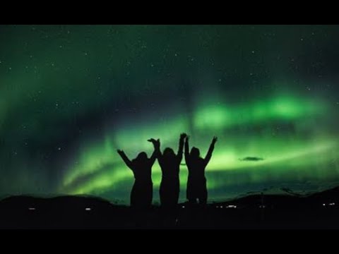 Icelandic adventures - golden circle, magical waterfalls, glaciers, ocean waves