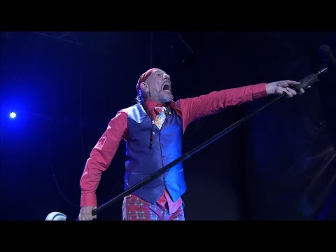 Video thumbnail for No hay tregua (con Gorka Urbizu Berri Txarrak)