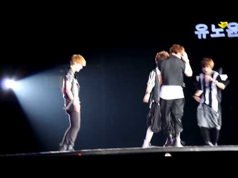 120818 SHINee feat. Sehun - Love Like Oxygen - SMTOWN in Seoul