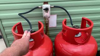 GAS BOTTLES - HOW TO SWITCH