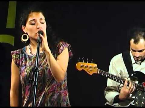 Veronika's Ndiigo - Beauty