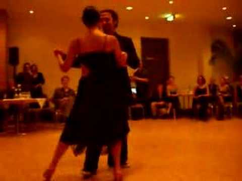  Dana Frigoli  and  Pablo Villarraza  are  dancing  to  the  tango  "  El Recodo  "