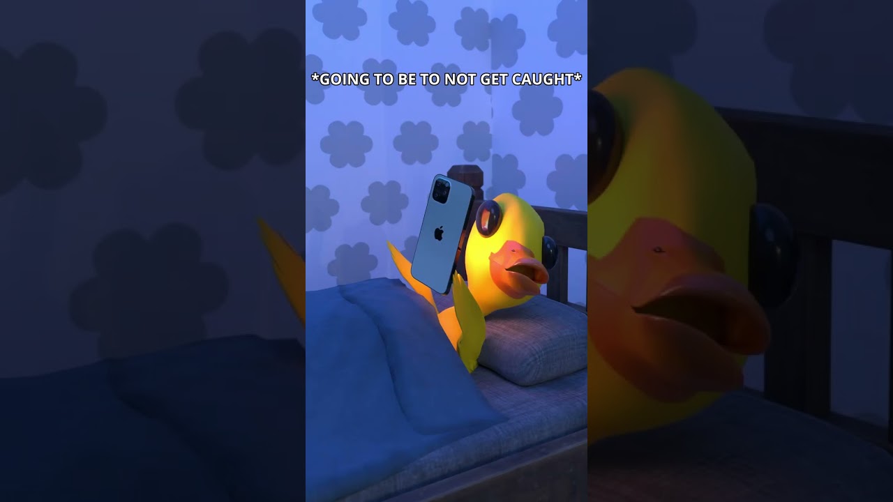 VIDEO GAMES AT 3AM 😝😱 #humor #homealone #babyduck