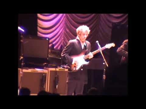 Thumbnail for Bob Dylan "The Man in Me" LIVE 18 Nov 2000 Atlantic City early show by Bob Dylan, Bob & Earl