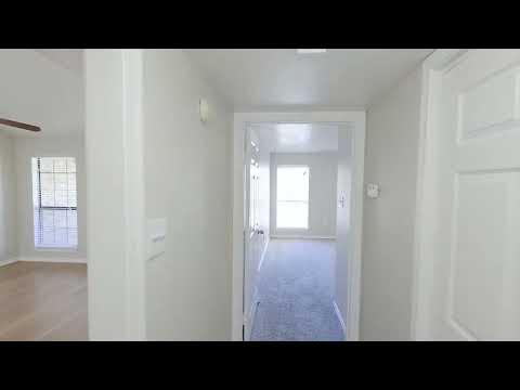 Arlington Hills & Townhomes Arlington TX arlingtonhillsapartments.com 2BD 2BA Townhome