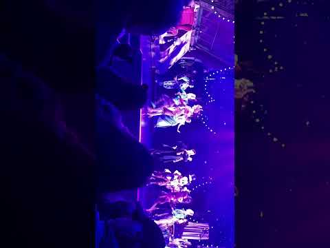 Mickey and Magician 2022 30Sep Let the Magic Shine