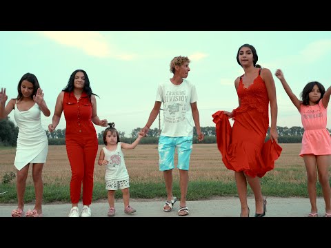 Kika a Castkovske cajenky - Tanecne cover video od AlexBand