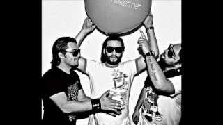 Swedish House Mafia - Show Me Satisfaction (Remix)