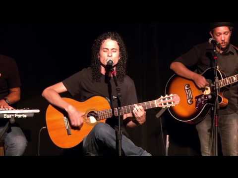 Worlen Kaizer -- Desalinhado ao vivo no Cine Theatro Brasil