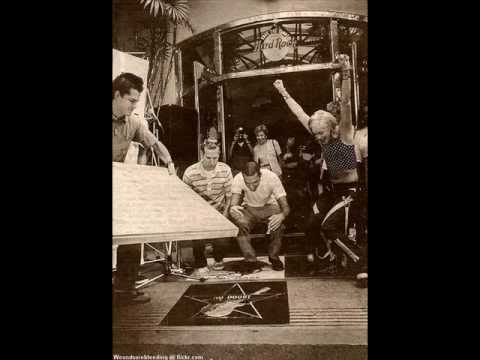 Video thumbnail for Doghouse