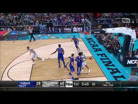 Kansas vs. Villanova: Wildcats hit 13 three-pointers in the first half