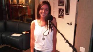 Anthony hits on intern (Patrice Oneal breaks down the situation)