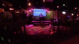 Karaoke - I Want You Bad And That Ain't Good (Collin Raye)