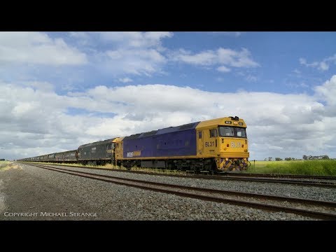 7739V Pacific National Grain Train With VHGF Hoppers - PoathTV Australian Railways