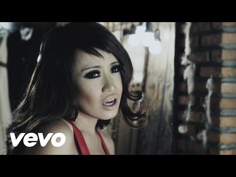 Pinkan Mambo - Jangan Pergi (Video Clip)