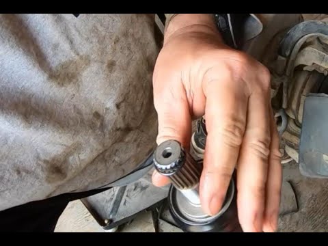 Front Drive Shaft Replacement (CV Axle) 2000 Honda Fourtrax 350 (TRX 350FM)