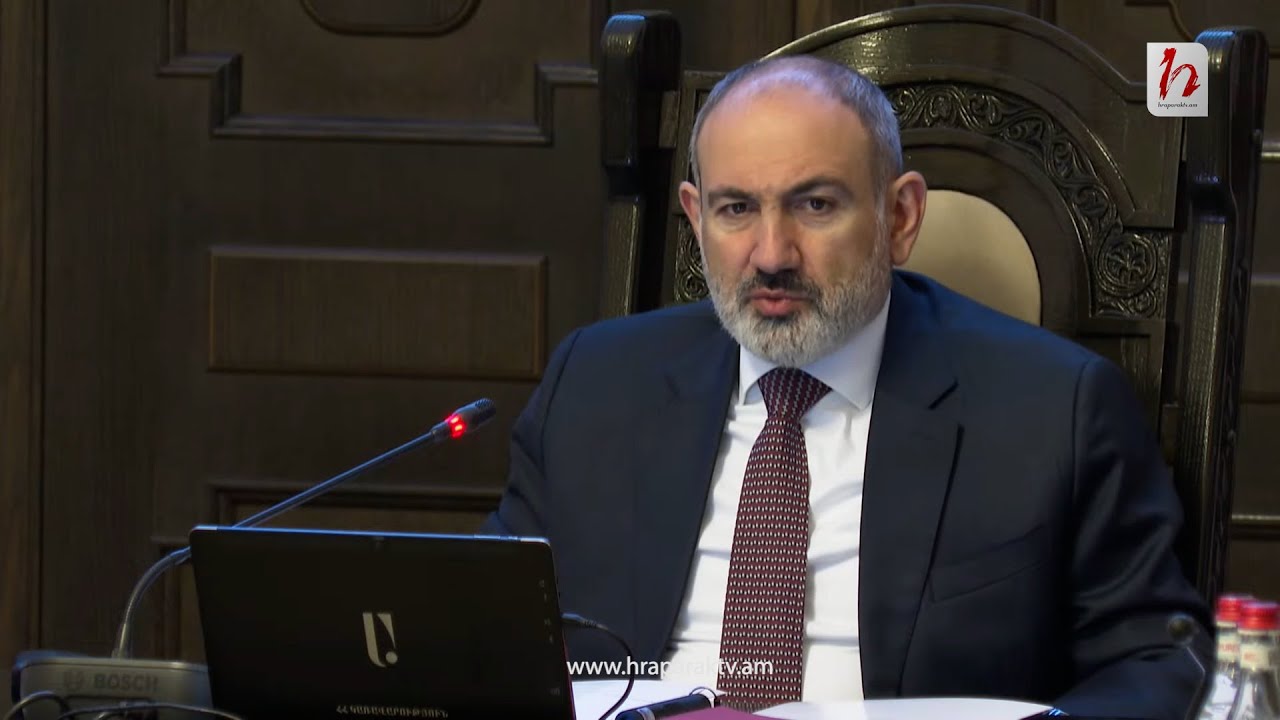 Մեր մոտ խնդիրները լուծվում են՝ վերև նամակ գրելով, հետո մի հատ էլ վերև, հետո էլի վերև