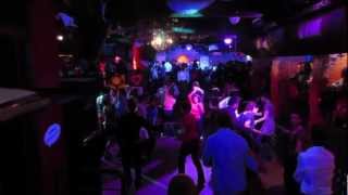 La Machine du Moulin Rouge - Dimie Cat - Ping Pong