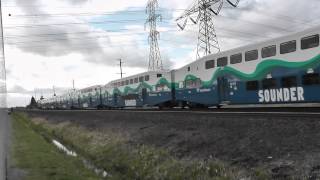 preview picture of video 'MP40PH-3C #923 SOUNDER Locomotive - (Test Run) - Auburn, WA'