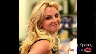 Britney Spears - This Kiss [Lyric]