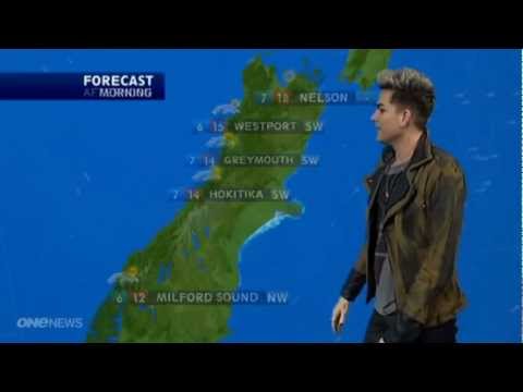 Kopie videa Adam Lambert weather man NZ   11 10 2012