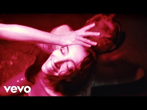 Francesca Maria, Ali Balla - I Hate that I Love it (official video)