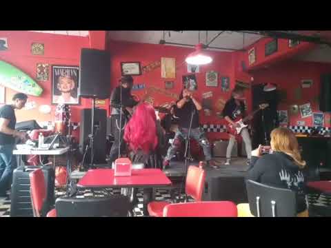 evento por amor a katering (Annabelle thrash)